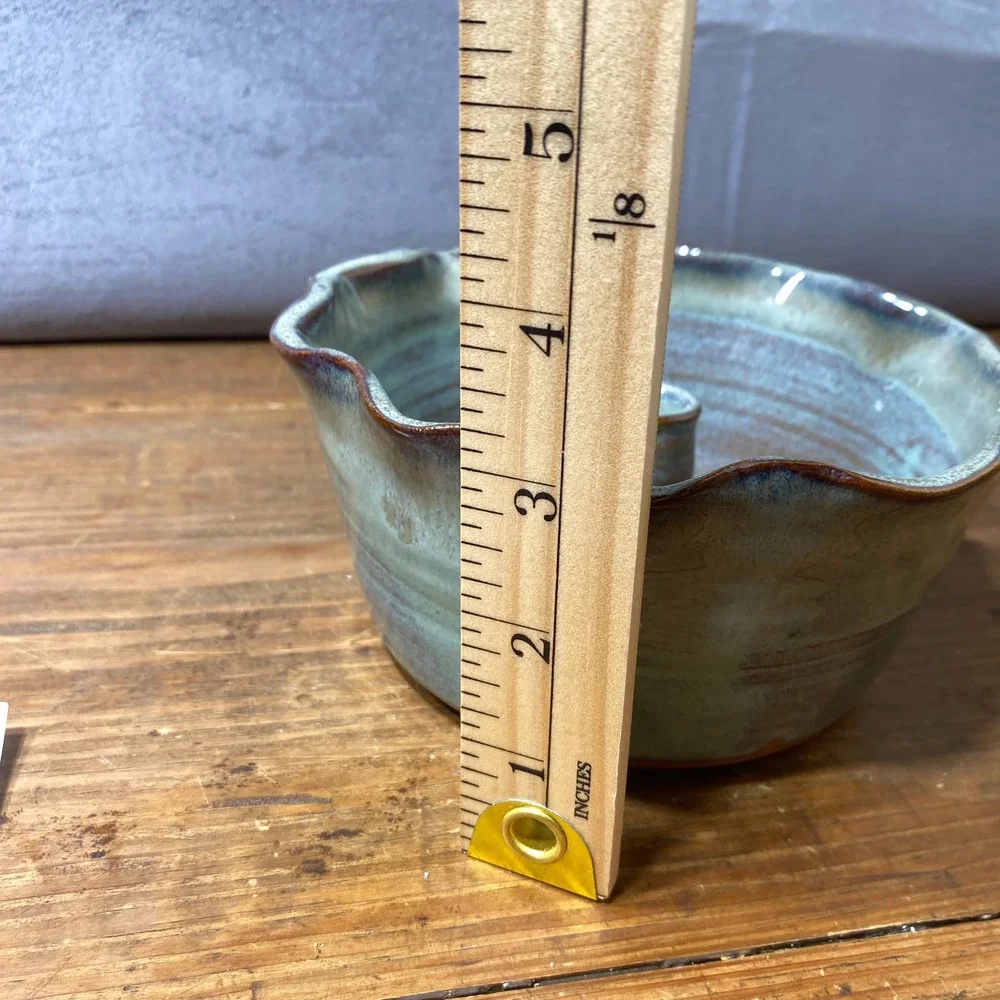 Studio Pottery Ceramic Apple Bread Baker Bundt Pan Scalloped Green Glaze 7in